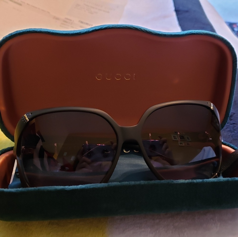 Brand new Gucci sunglasses